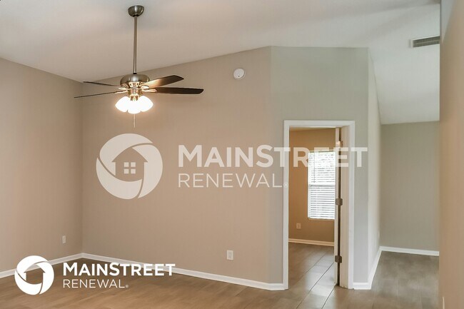 Foto del edificio - 2545 Spring Pond Ln