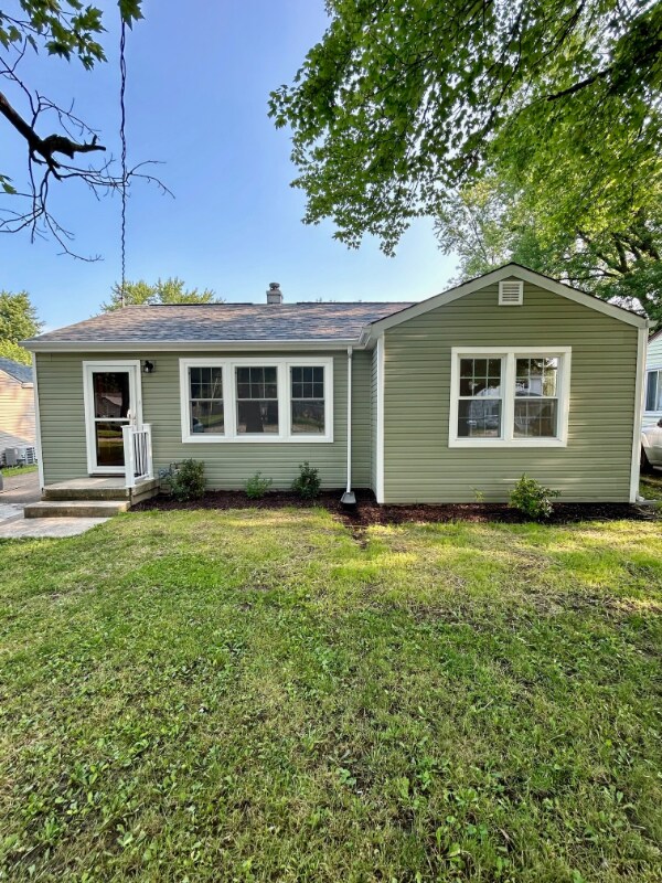 Foto principal - 2324 Van Buskirk Rd