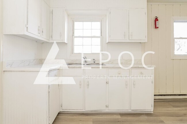 Foto del edificio - 1126 23rd St NE