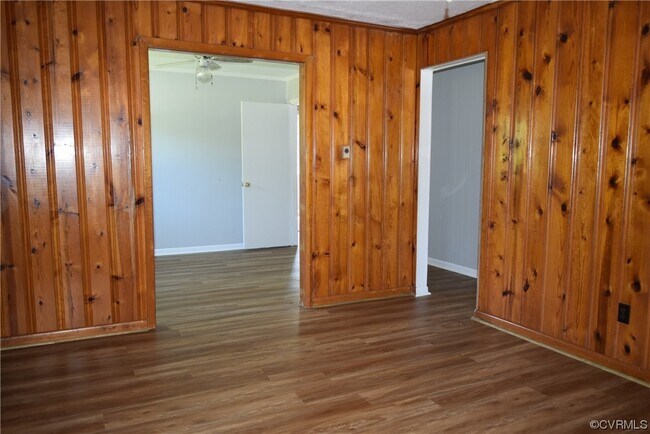 Building Photo - 14093 Mountain Rd