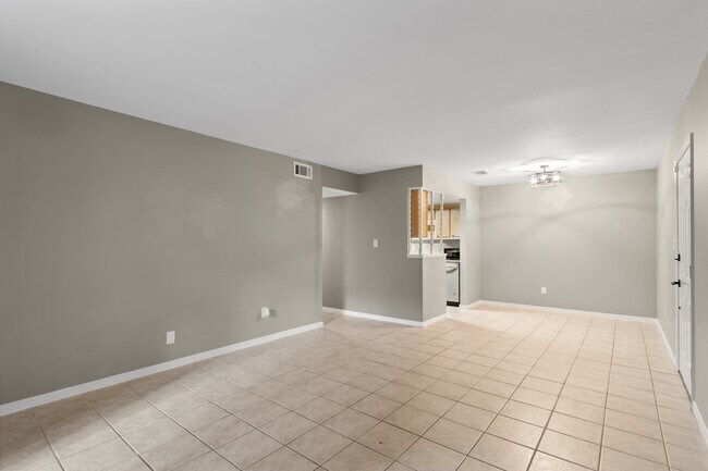 Building Photo - 3783 E Olive Rd