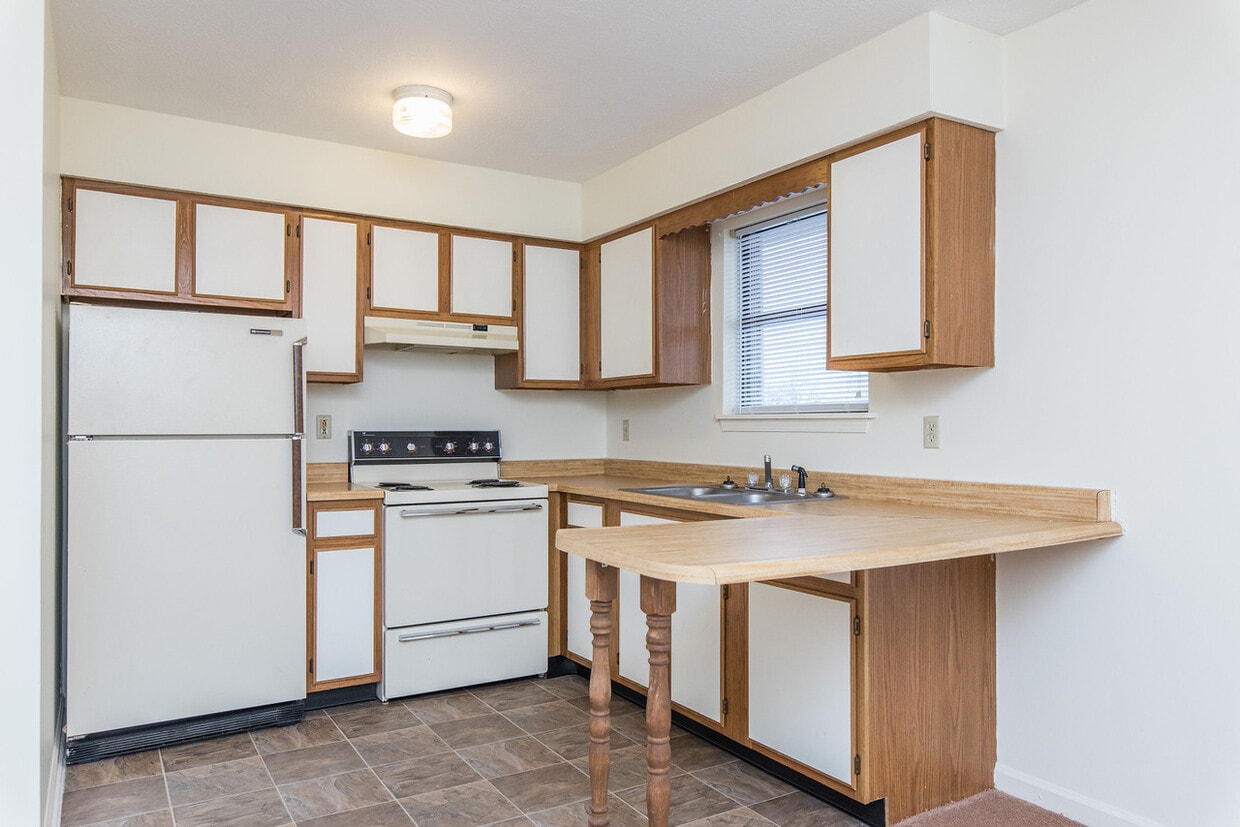 Building Photo - Katelyn Court Apartments