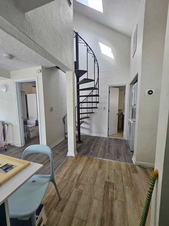 Foto del edificio - 205 Lake St