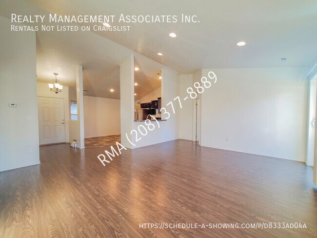 Building Photo - Modern 3 Bedroom House in South Boise