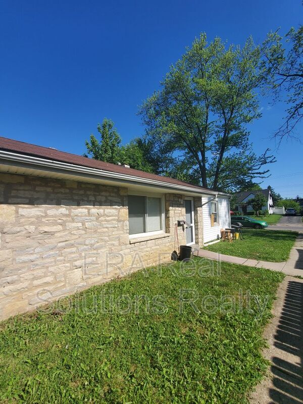 Building Photo - 1202 E 26th Ave