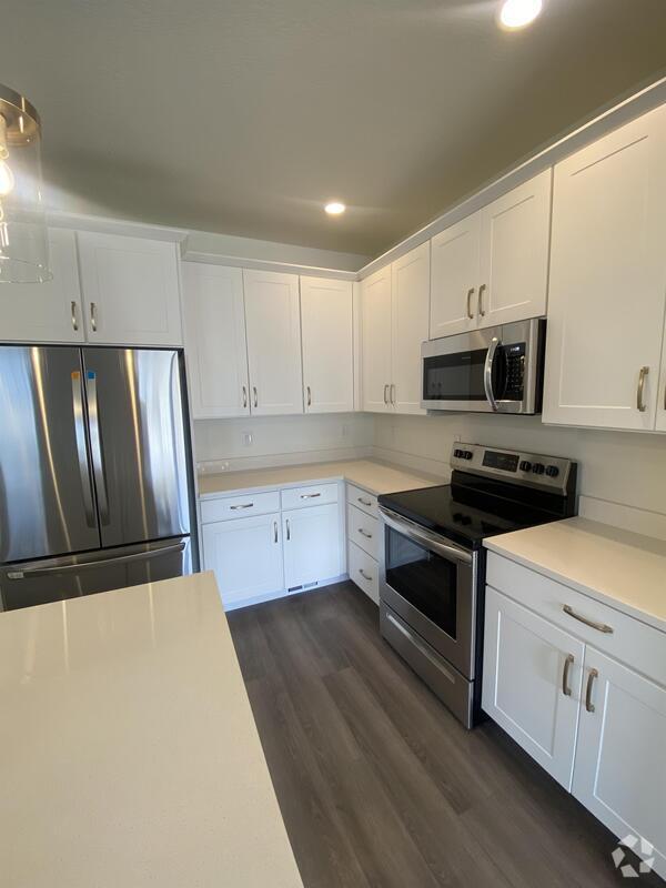 Apartments near The Shops At Riverwoods in Provo, UT Page 7