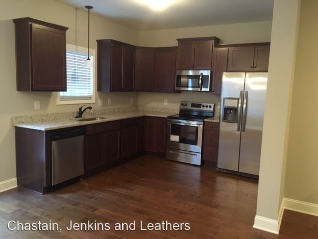 Building Photo - 3 br, 2.5 bath House - 2176 Blackstone Way