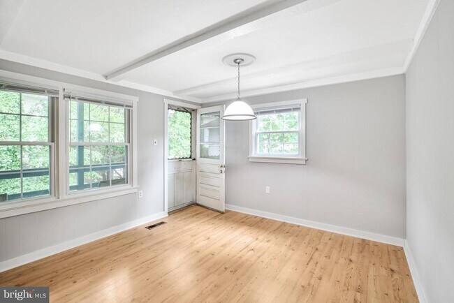 Foto del edificio - 430 Richey Ave