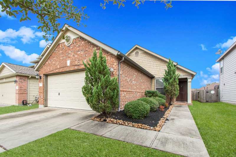 Primary Photo - 2930 Ribbon Creek Way