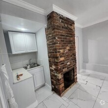 Building Photo - 948 SW 49th Terrace