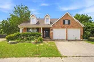 Building Photo - 5101 Stonecrest Dr