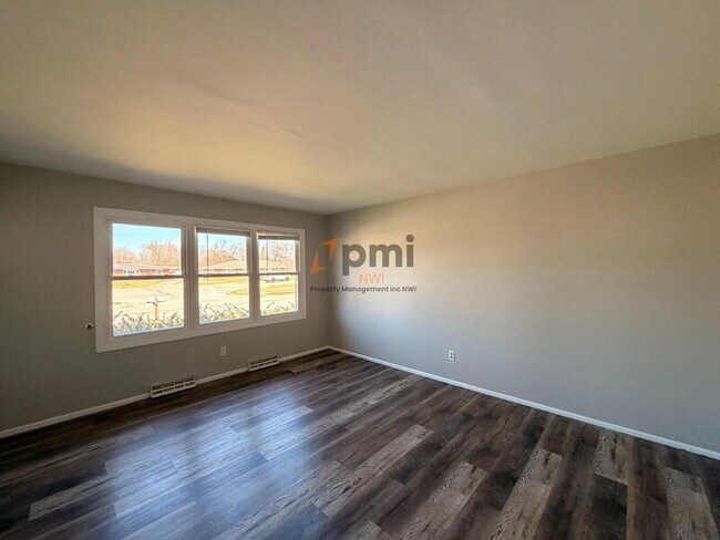 Foto del edificio - 5469 Aspen Ave