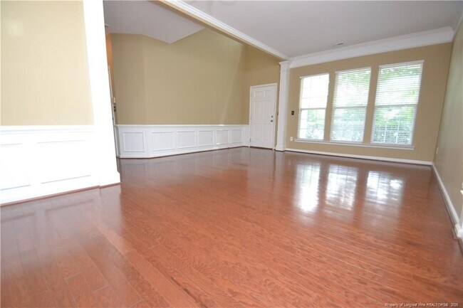 Foto del edificio - 3318 Colorcott St