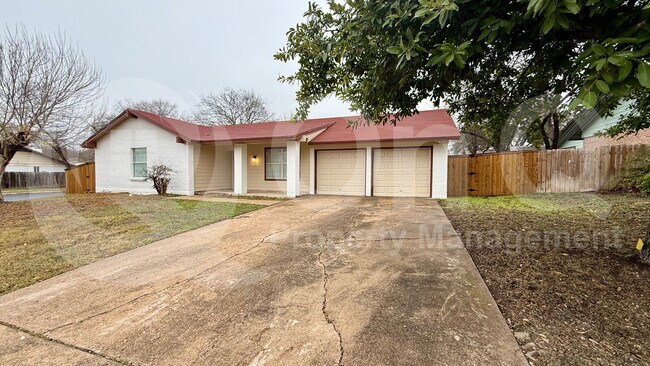 Building Photo - 9837 Childress Dr