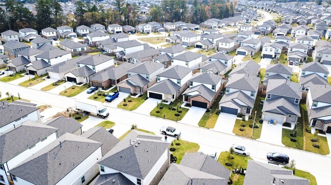 Foto del edificio - 8567 Blueberry Ash St