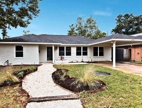 Building Photo - 2007 Wakefield Dr