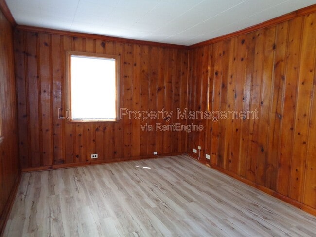 Foto del edificio - 621 Washburn Ave