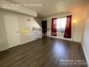 Building Photo - 384 E 1500 S
