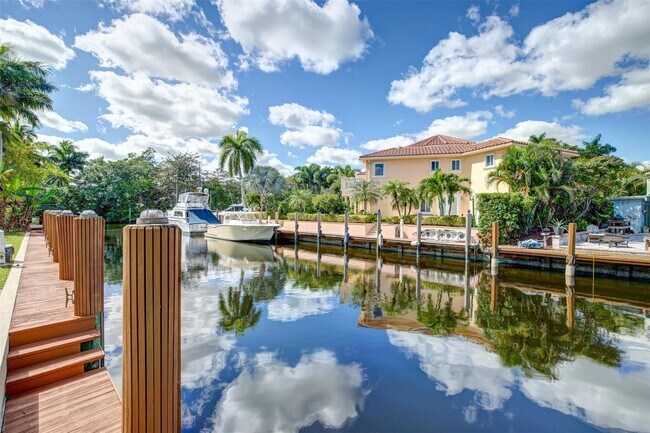 Foto del edificio - 2649 Nassau Ln
