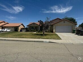 Building Photo - 3731 Prairie Ln