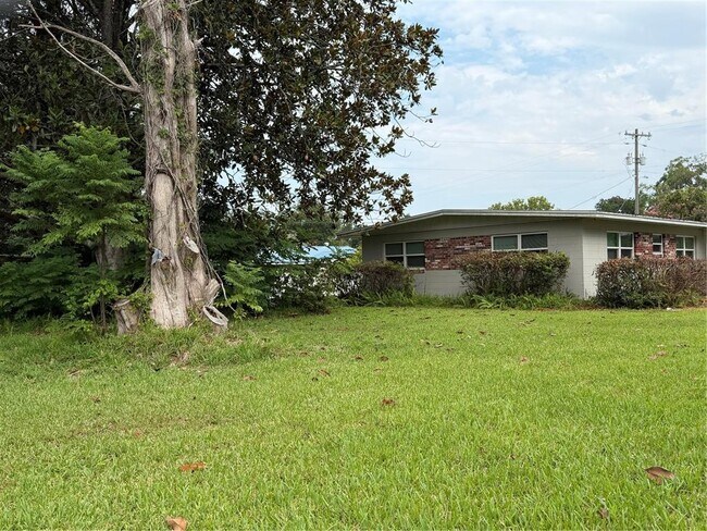 Foto del edificio - 16726 Co Rd 235A