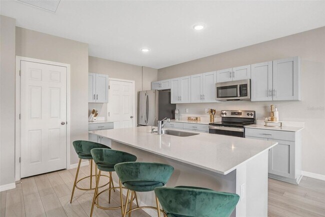 Building Photo - 7571 Freesia Trce