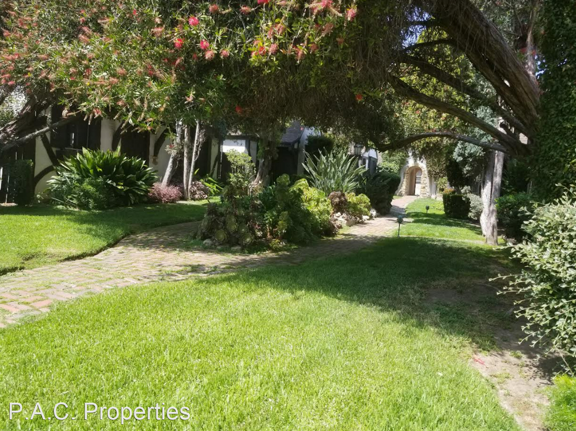 Building Photo - 1 br, 1 bath Apartment - 2906 Griffith Par...
