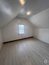 Building Photo - 12209 Corlett Ave