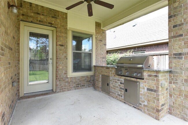 Building Photo - 118 E Lasting Spring Cir