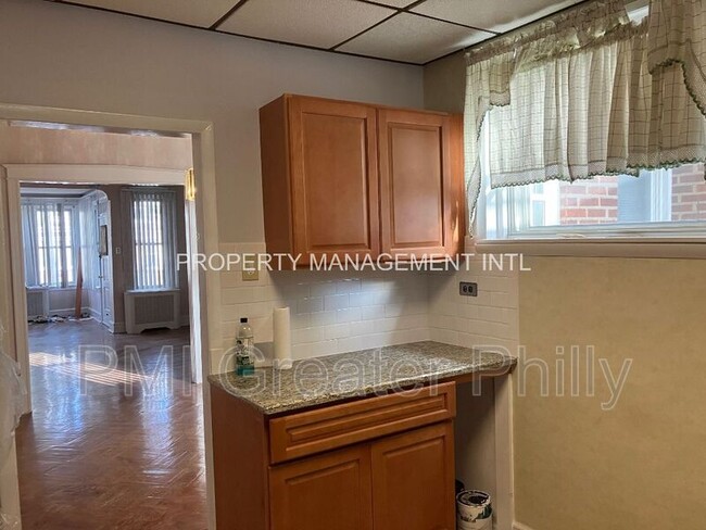 Building Photo - 5036 Stenton Ave