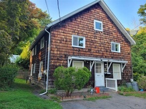 Building Photo - 1742 US-6