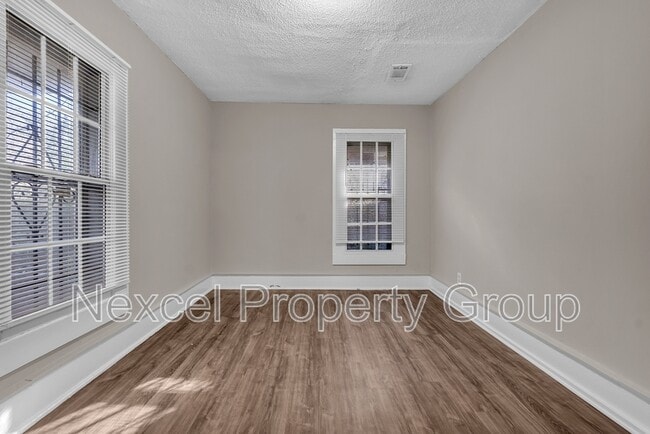 Building Photo - 481 Marianna St