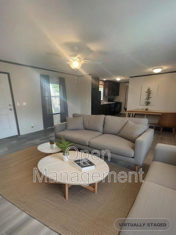 Foto del edificio - 825 1st Ave E