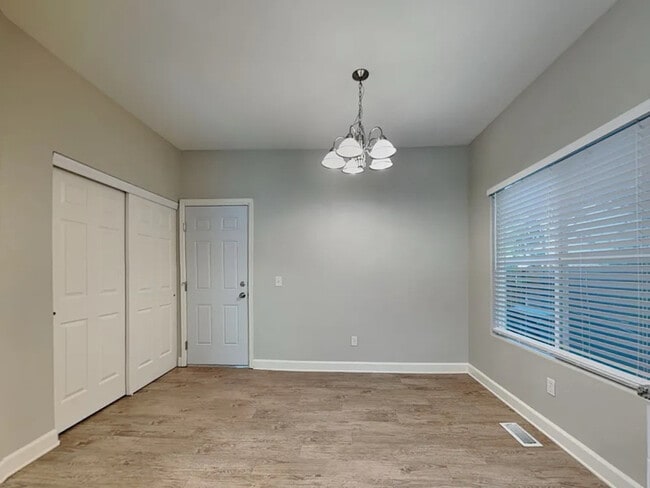 Building Photo - 3125 Seaside View