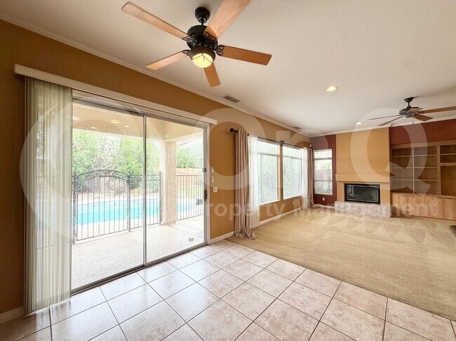 Foto del edificio - 6932 W Monterey St