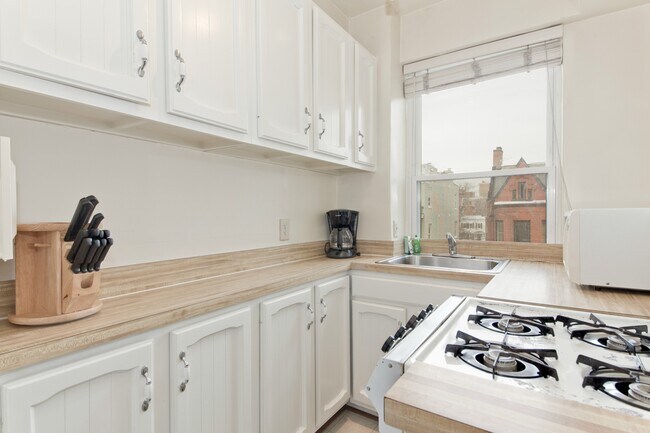 Foto del edificio - 2130 N St NW