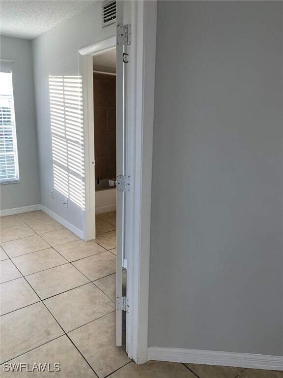 Building Photo - 124 Santa Clara Dr