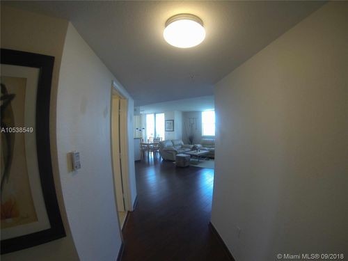 Building Photo - 1625 79th Street Causeway