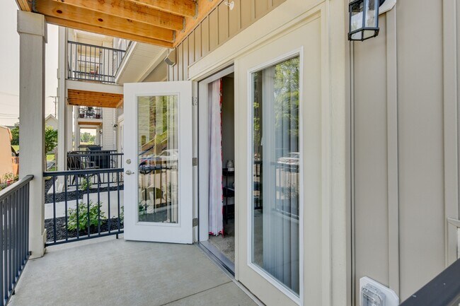 Foto del edificio - East Meadows