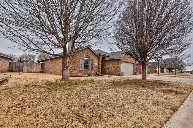 Foto del edificio - Spacious South Lubbock Home in Fox Ridge!