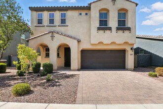 Building Photo - 9842 E Palladium Dr