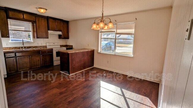 Building Photo - 104 Glenn Bryant Rd
