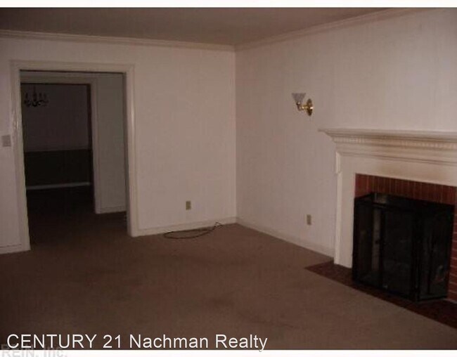 Building Photo - 3 br, 1.5 bath House - 3812 Cedar Lane