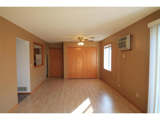 Building Photo - 949 Wescott Trail