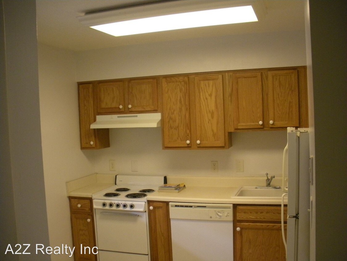 Building Photo - D2 Shepherd Ln