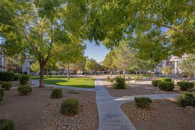 Building Photo - 2nd floor unit in upsace SW gated community with pool/spa/exercise room and more