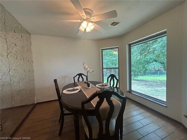 Foto del edificio - 17793 Orchard Ln