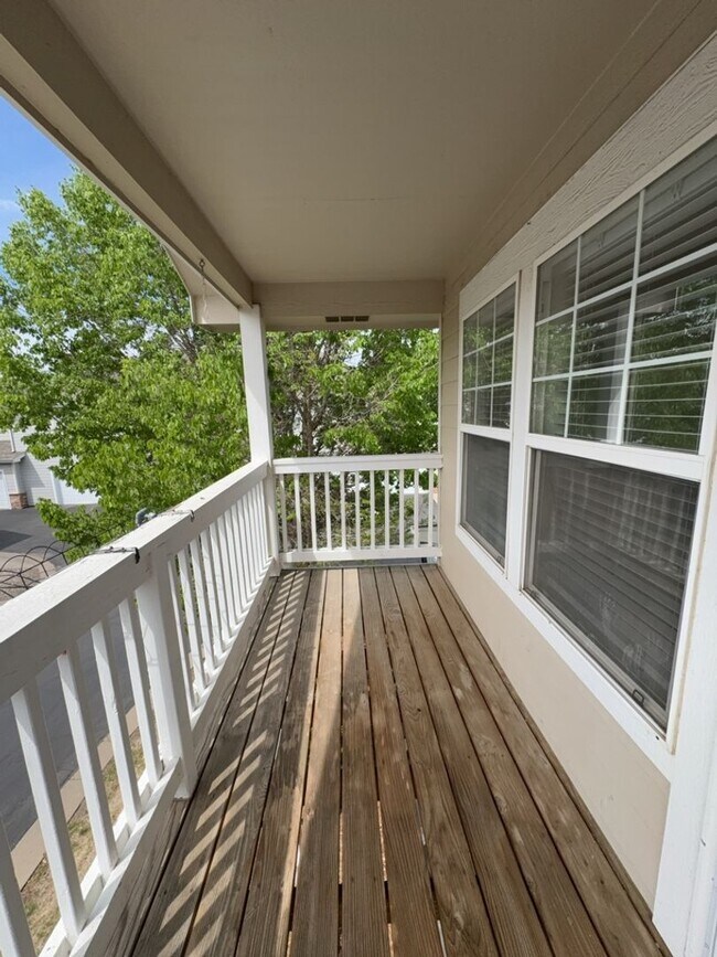 Building Photo - 3770 Ponderosa Ct