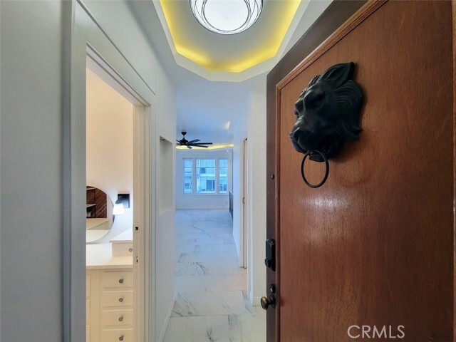 Foto del edificio - 360 W Ocean Blvd