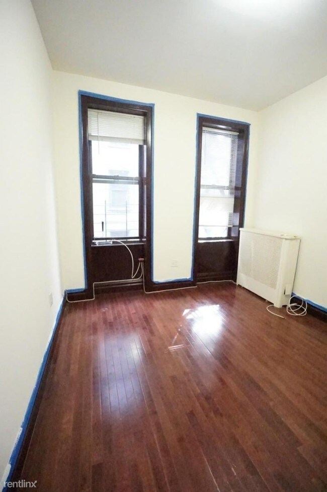 Foto del edificio - 34 Saint Nicholas Pl